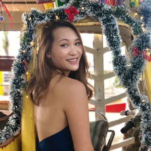 Meet your Posher, Thu